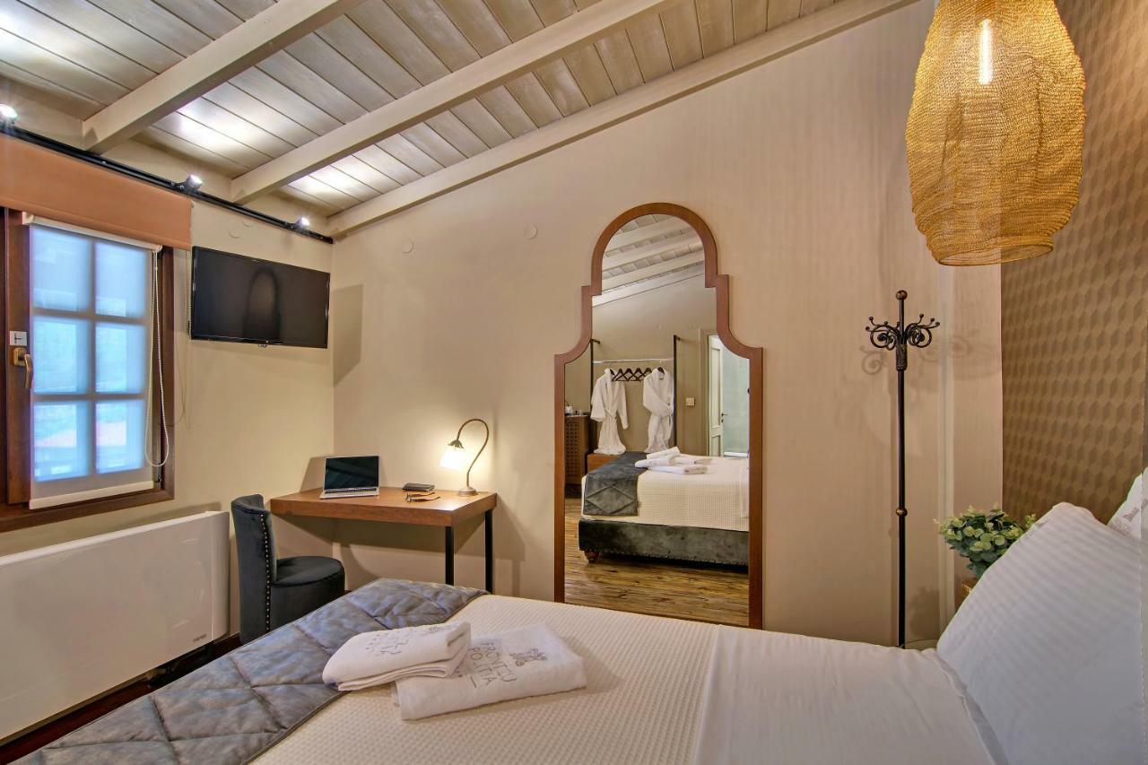 Frontzu Politia Hotel อิโออันนินา ภายนอก รูปภาพ